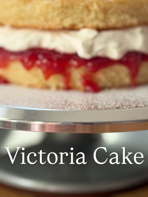 Victoria Cake (or Victoria Sandwich) is the perfect cake for Mother’s Day and one of my all-time favorites ❤️ Just simple sponge cake with whipped cream, strawberry jam, and topped with caster sugar… It just melts in your mouth…  #mothersday #homemade #cake #dessert #brunch