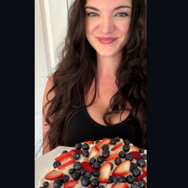 This is my first pavlova and I think it came out really well! Vanilla and almond meringue, lightly sweetened whipped cream. Strawberries and blueberries on top 😊  #homemade #pavlova #summervibes☀️